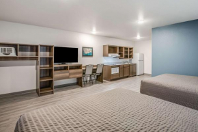WoodSpring Suites Detroit Farmington Hills